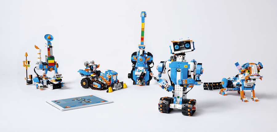 LEGO BOOST Now Available Smartphones - BricksFanz
