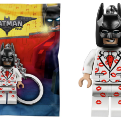 LEGO Batman Kiss Kiss Tuxedo Keychain Returns To Argos