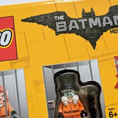 LEGO Batman Movie Essential Guide Book Review