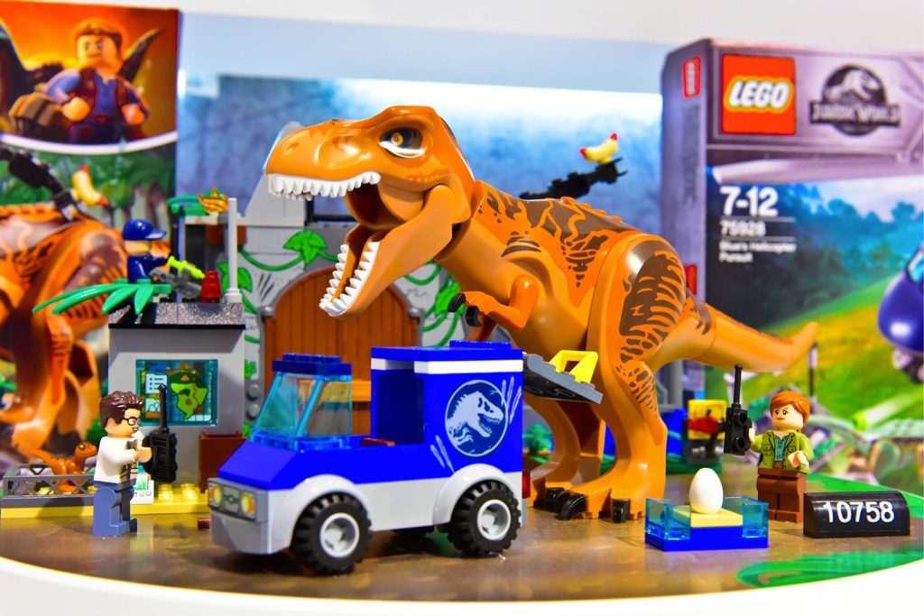 First Lego Jurassic World 2 Fallen Kingdom Set Images