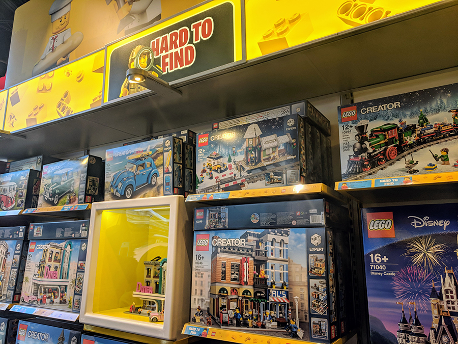 Inside The LEGOLAND Birmingham LEGO Shop | BricksFanz