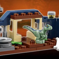 Free LEGO Jurassic World Raptor Playpen Set Returns