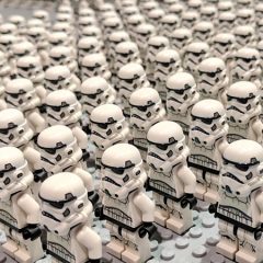 Galaxy’s Biggest Stormtrooper Army Gathers In Chicago