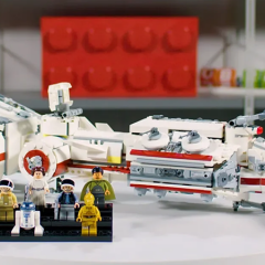 LEGO Star Wars Tantive IV Designer Video