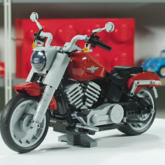 LEGO Creator Harley-Davidson Designer Video