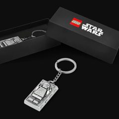 LEGO VIP Han Solo Metal Keychain Official Images