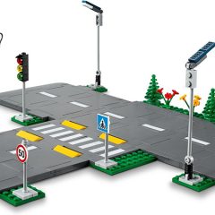 Why LEGO City Has Introduced New Road Plates