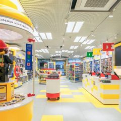 Are LEGO Stores Set For A New Design Standard