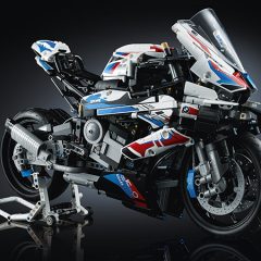 Introducing The LEGO Technic BMW M 1000 RR