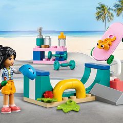 Free LEGO Friends Set Coming To LEGO Stores