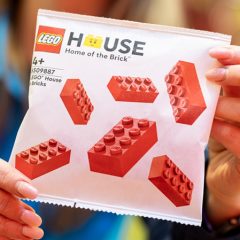LEGO House 6 Bricks Switches To Paper Bags