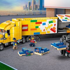 LEGO City Helps Launch Smyths Toys Catalogue