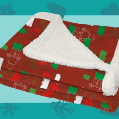 Have A Cosy Christmas With Festive LEGO Blanket