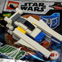 LEGO Star Wars Magazine April Issue
