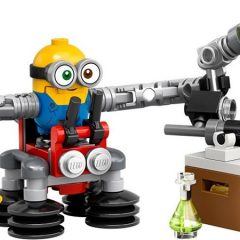 Get A Free LEGO Minions Polybag