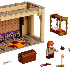 LEGO Hogwarts Gryffindor Dorm GWP Official Images