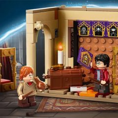 LEGO Hogwarts Gryffindor Dorm GWP Returns