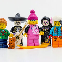 October LEGO Build A Minifigure Hands-on
