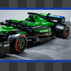 LEGO Santa’s Garage Arrives At Silverstone
