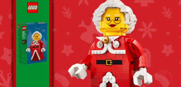 40875: Up-Scaled Mrs. Claus Minifigure Set Review