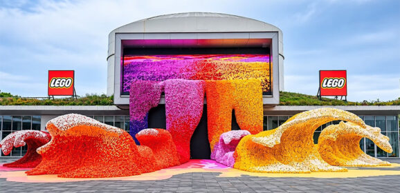 LEGO Botanicals Wave Floods Shanghai